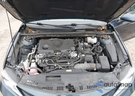 2021 Toyota Camry Le Hybrid z USA, uszkodzony, nr VIN 4T1C31AK8MU551328